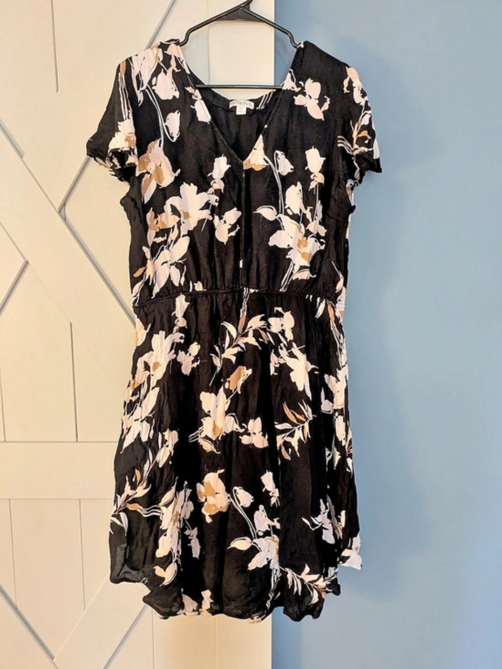 Merona Floral Ruffle Dress in Black & Pink Size XL Like New